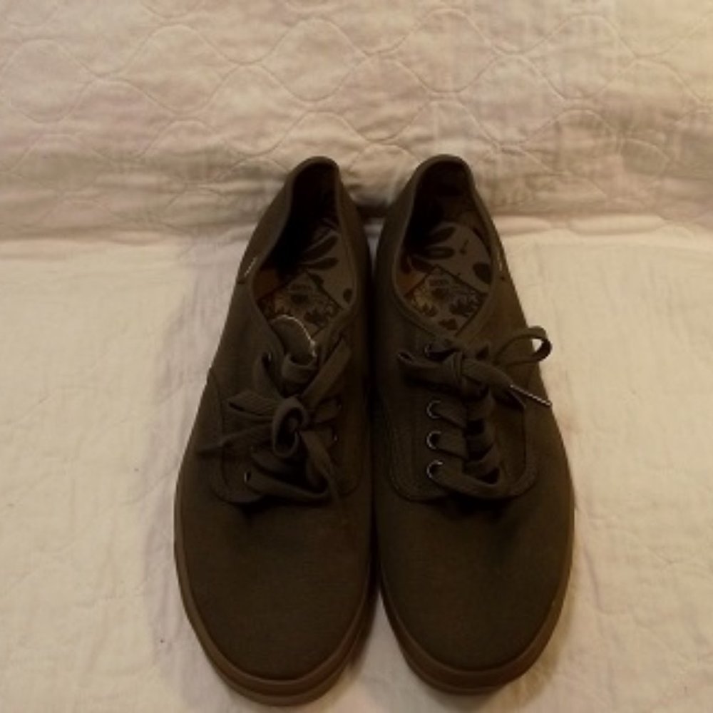 VANS Men's runner shoes, Size 7.5 , Green